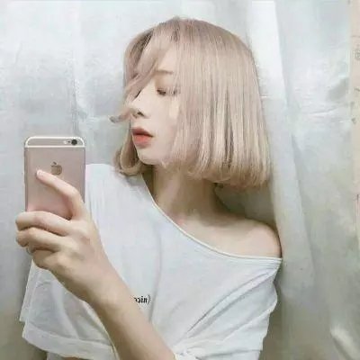 红。白。蓝